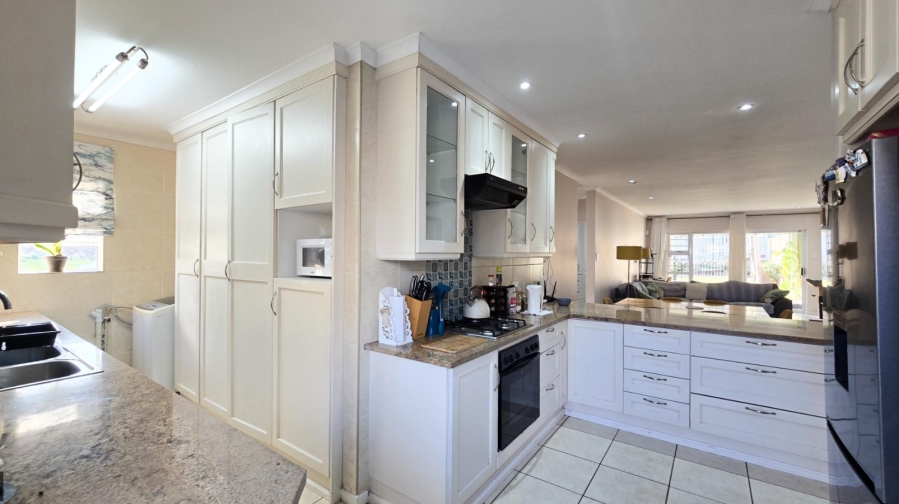 2 Bedroom Property for Sale in Abbotsford Eastern Cape